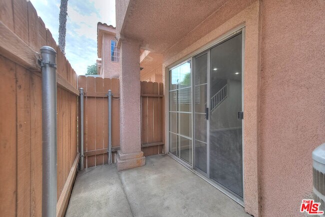 Building Photo - 13810 Funston Ave