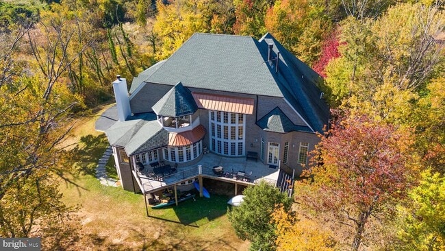 Building Photo - 2620 Love Point Rd