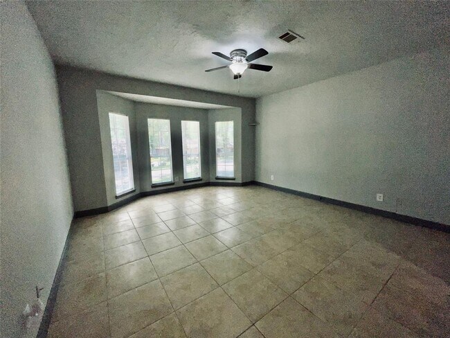 Building Photo - 31 Palmetto Pl