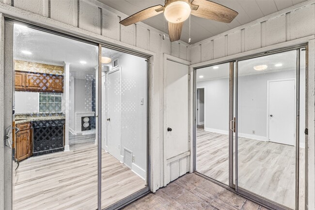 Building Photo - 2501 Marilee Ln