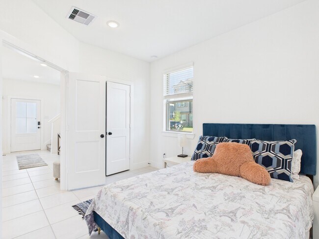 Building Photo - 15819 Black Grouse Dr