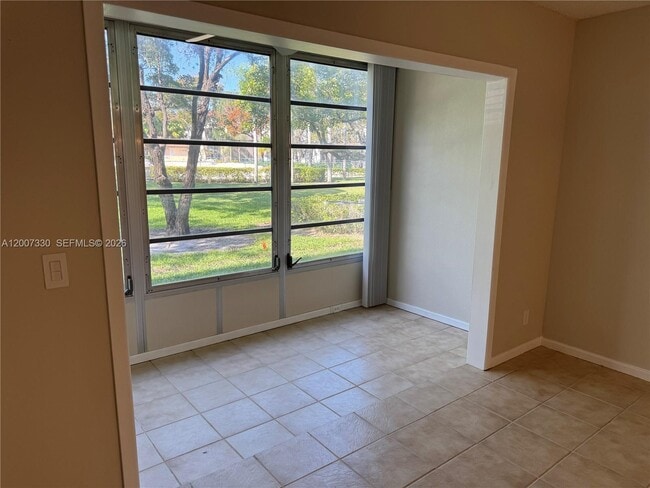 Building Photo - 12501 SW 14th St