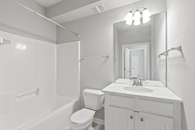 Building Photo - Prime Ballantyne Living: 2-Bedroom, 2-Bath Condo