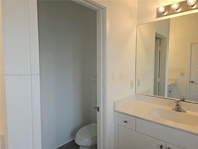 Building Photo - 17606 SW 149th Pl