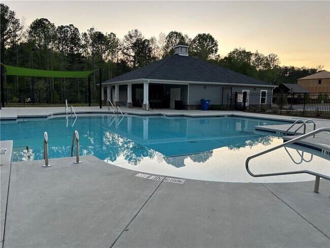 Building Photo - 6901 Durham Ln