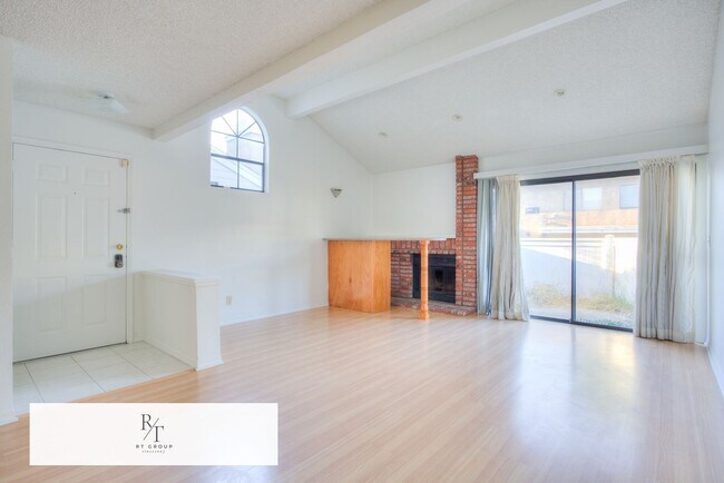 Building Photo - 15748 Tetley St