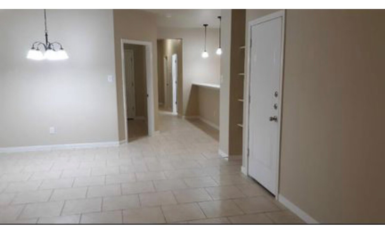 Building Photo - 1506 Golden Eagle Ct