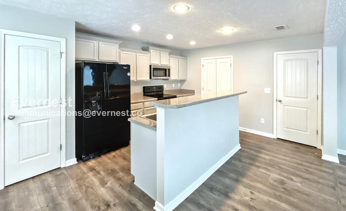 Building Photo - 4706 Chelanie Cir