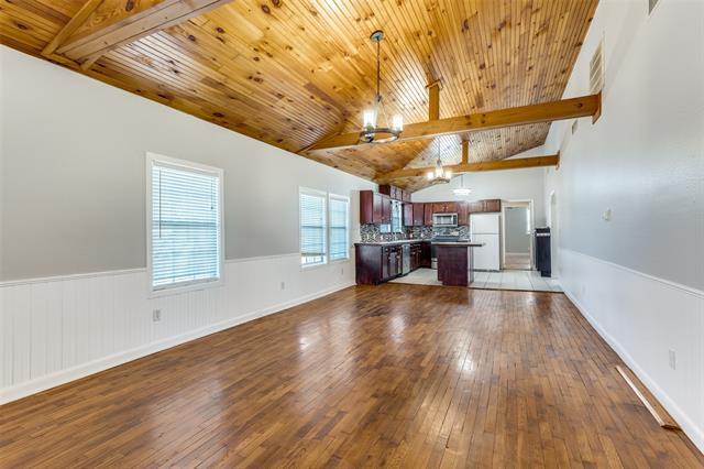 Building Photo - 301 S Weatherford St