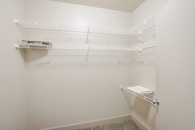 Building Photo - 121 E Freedom Way