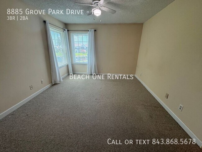 Building Photo - 8885 Grove Park Dr