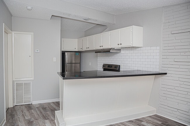 Building Photo - Merwin Square Apartments
