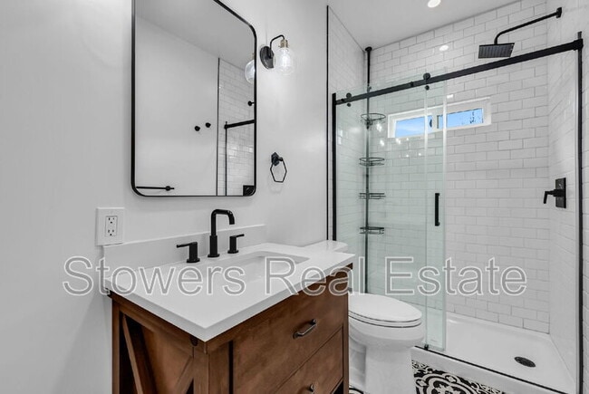 Building Photo - 21747 Orange Ave