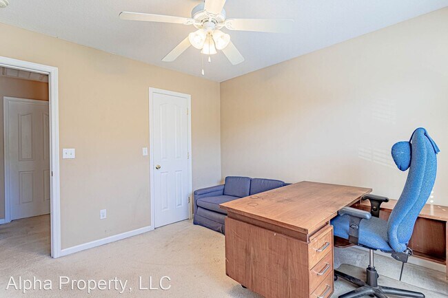 Building Photo - 4 br, 2.5 bath House - 8 Reid Valley Ct