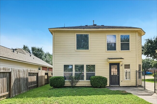 Building Photo - 11011 Pierce Valley Dr