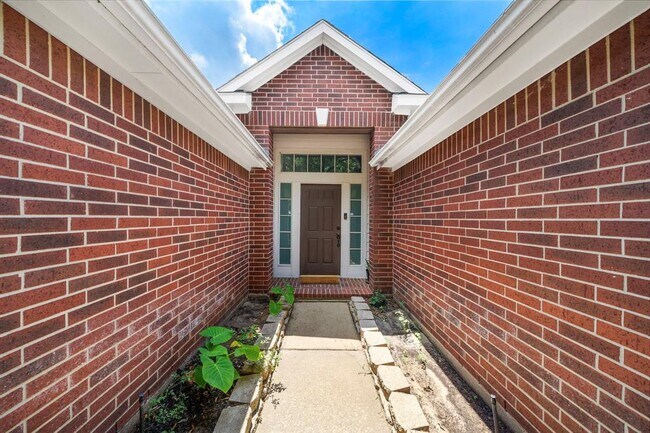 Building Photo - 20718 Cottondale Ct