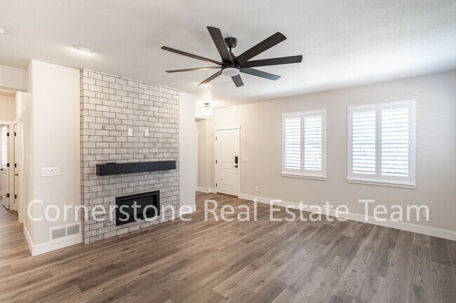 Building Photo - 747 Sage Forest Ln