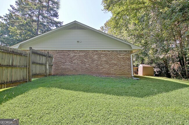 Building Photo - 150 Hill Chase Ct