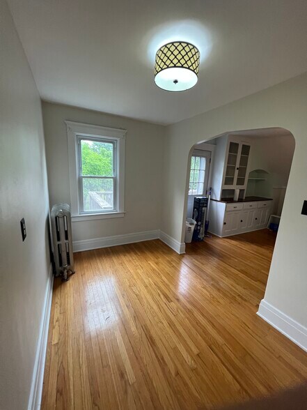 Dining Room/Study - 61 Hirschfield Dr