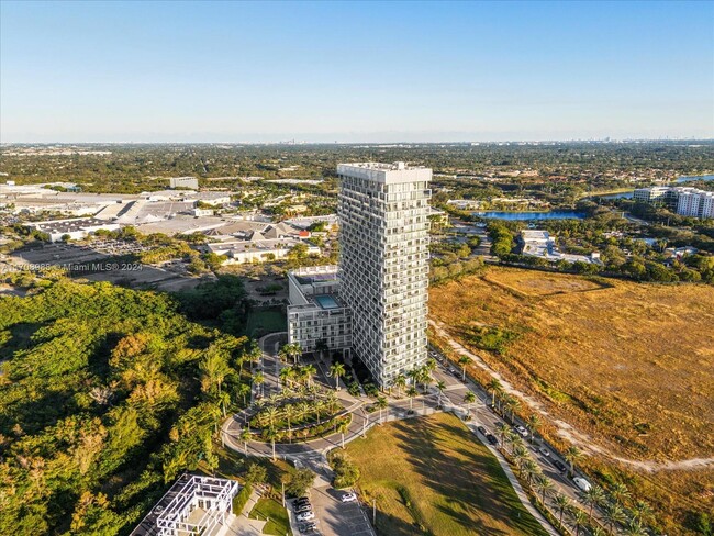 Building Photo - 2000 Metropica Wy