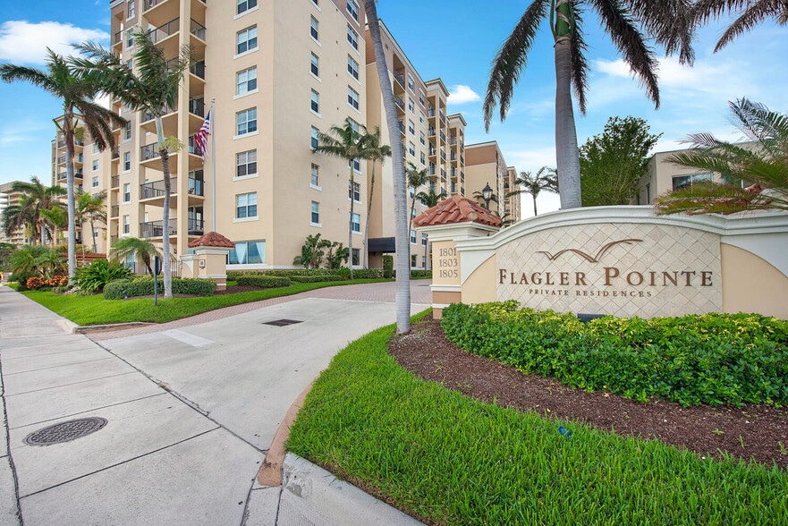 Primary Photo - 1805 N Flagler Dr