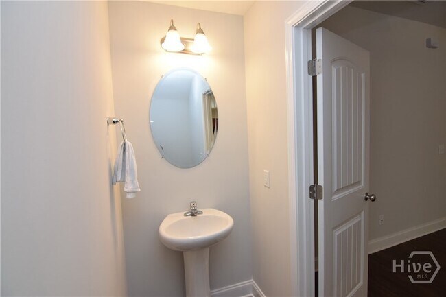 Building Photo - 11330 White Bluff Rd