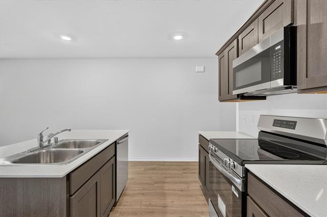 Building Photo - 1128 Northfield Dr