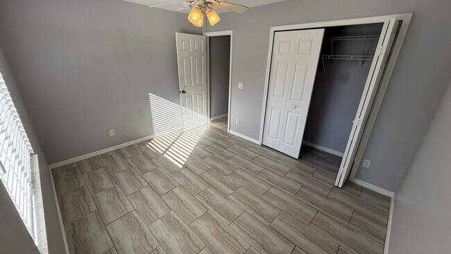 Building Photo - Unit 1 @1407 SE 24TH AVE