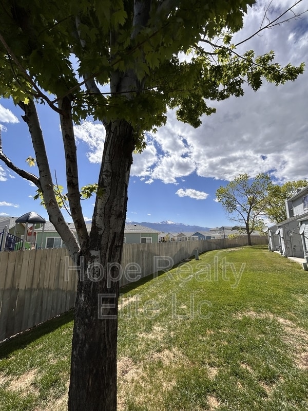 Building Photo - 954 Brant Hollow Ct