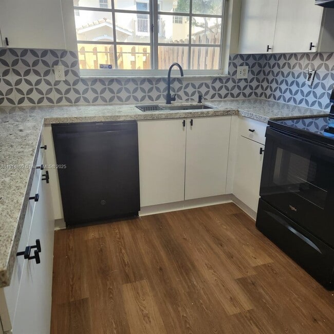 Building Photo - 14116 SW 260th St