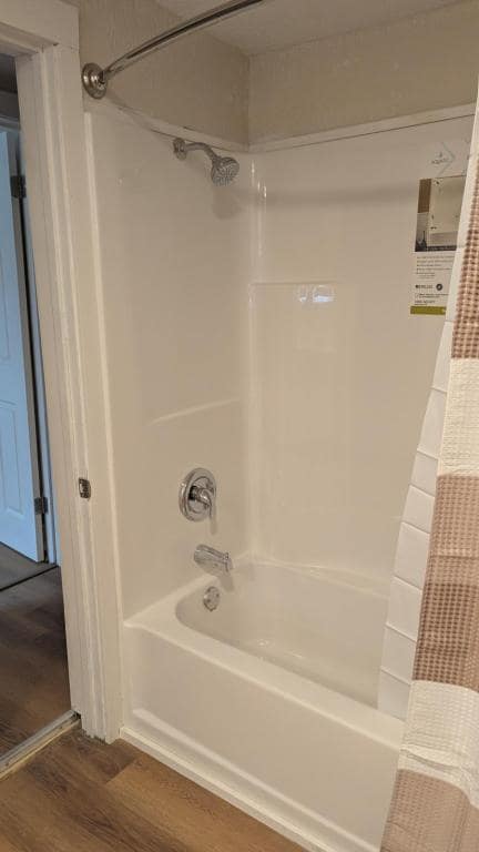 Building Photo - 209 S Center St