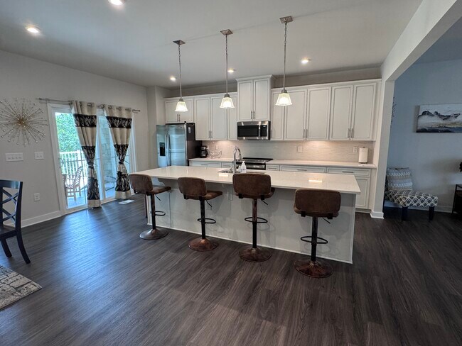 Building Photo - 2557 Pete Dye Dr