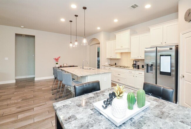 Building Photo - 4515 Primrose Valley Ln
