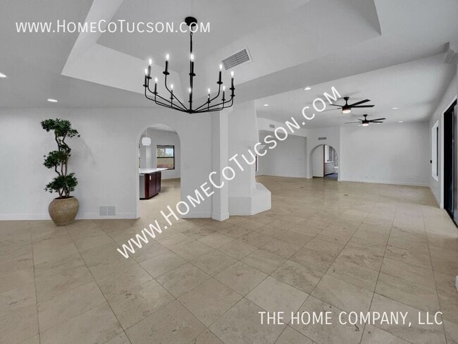 Building Photo - 5788 E Paseo Cimarron