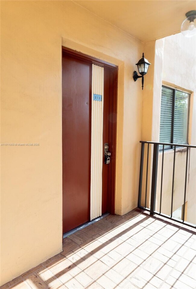 Building Photo - 8420 SW 133rd Avenue Rd