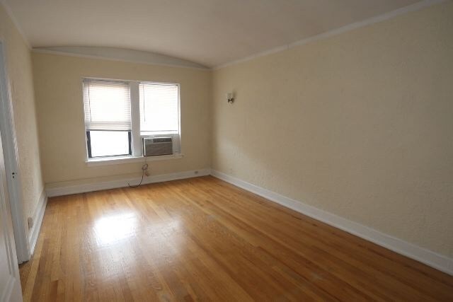 Building Photo - 535 W Arlington Pl