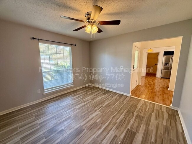 Building Photo - 7698 Fawn Lake Dr S