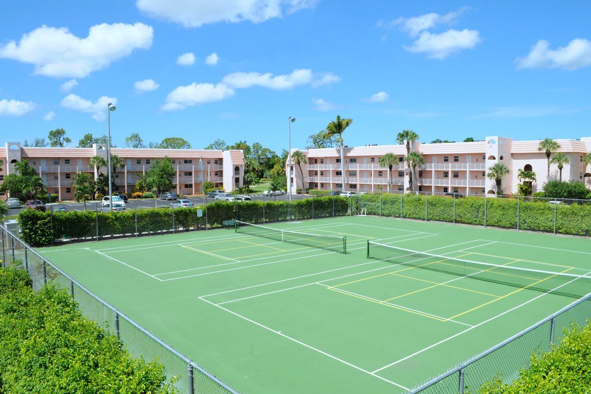 Building Photo - 170 Turtle Lake Ct