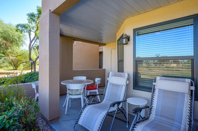 Building Photo - 4850 E Desert Cove Ave