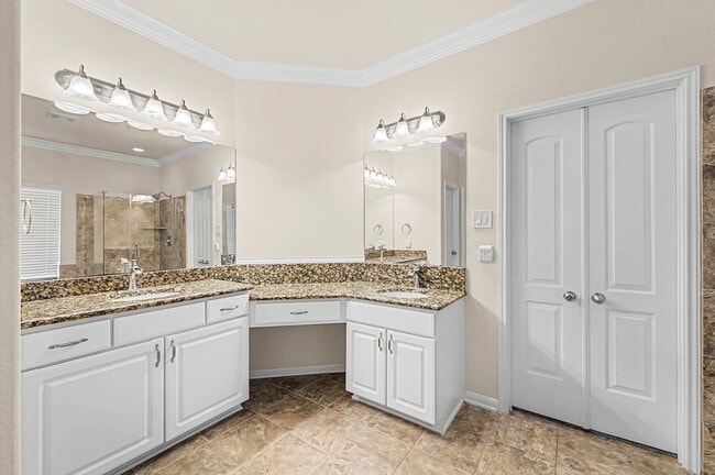 Building Photo - 15103 Russet Bend Ln