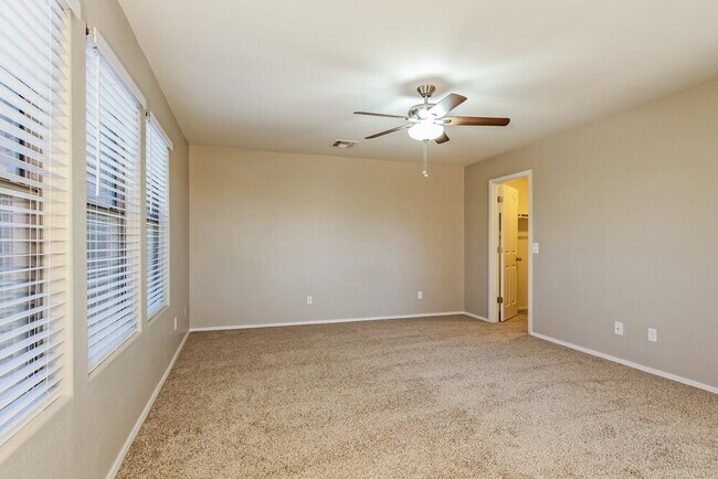 Building Photo - 17103 N 185th Dr