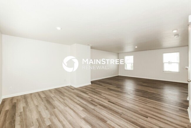 Building Photo - 4 Bedroom Pet-Friendly Home in Camby, IN with Main Street Renewal