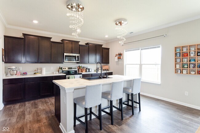 Building Photo - 1908 Porter Dr