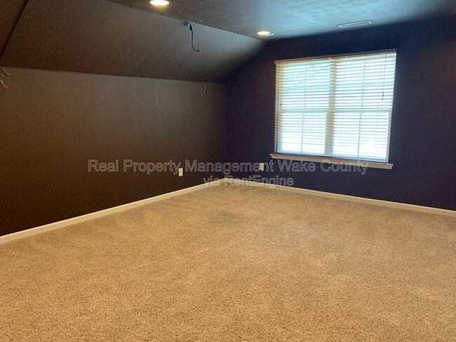 Building Photo - 308 Bay Willow Ct