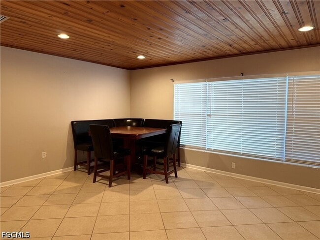 Building Photo - 48 Harbor Cir