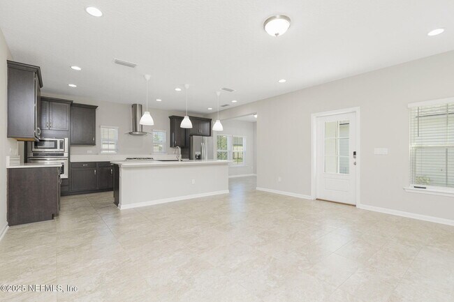 Building Photo - 299 Clarys Run