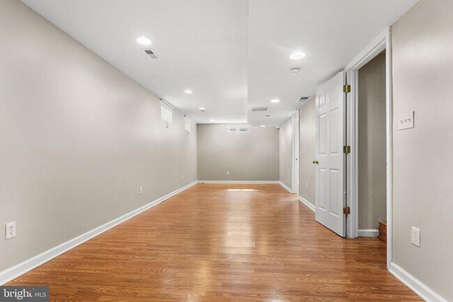Building Photo - 7020 Quander Rd