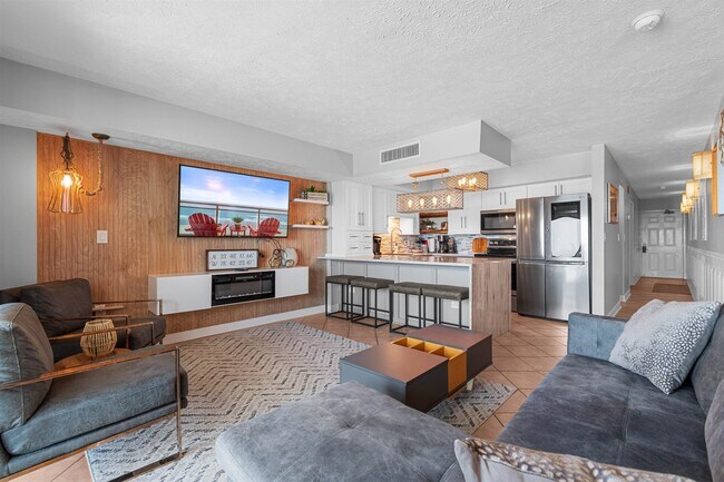 Building Photo - 2609 S Ocean Blvd