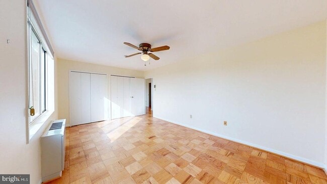 Building Photo - 6641 Wakefield Dr