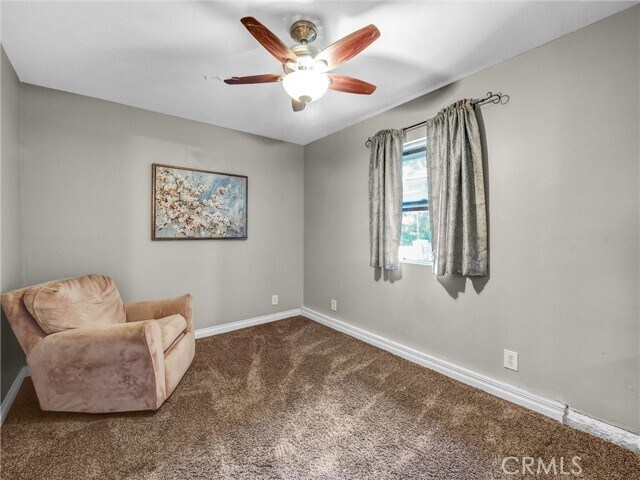 Building Photo - 5425 Brentwood Pl